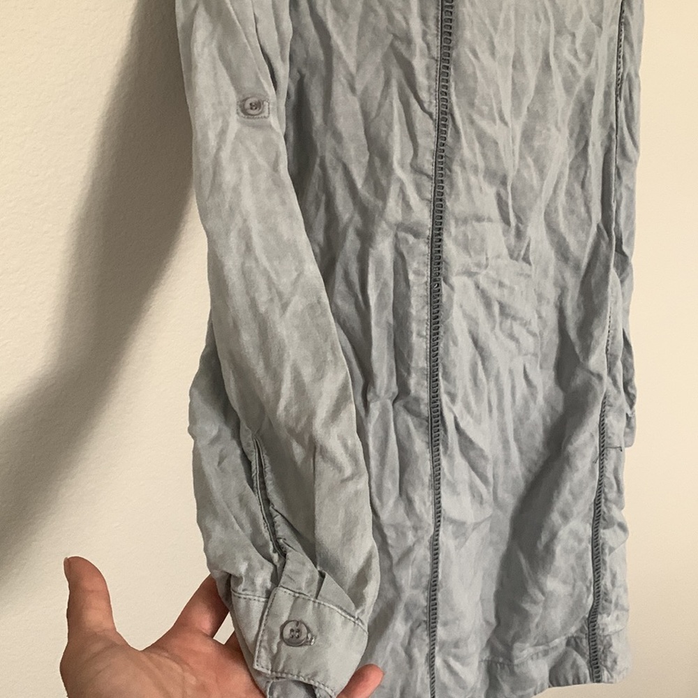 Cloth and Stone Gray Long Sleeve Tie Neck Shift Mini Dress - Picture 3 of 8